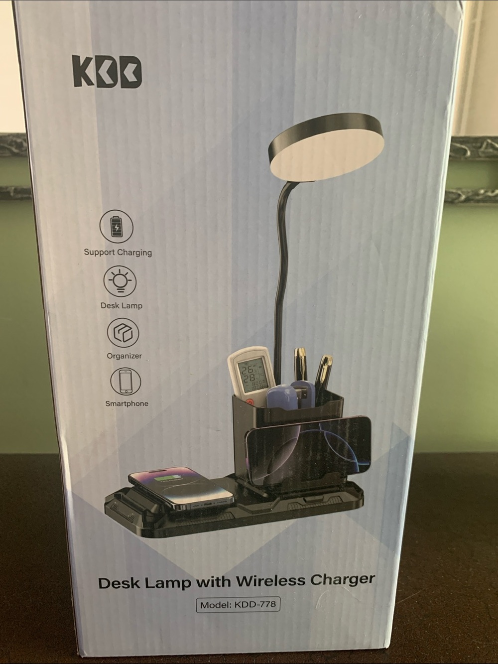Desk Lamp with Wireless Charger - Black